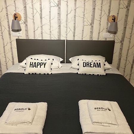 Bergui Guesthouse - Em Guimaraes Desde 2017 Luaran gambar