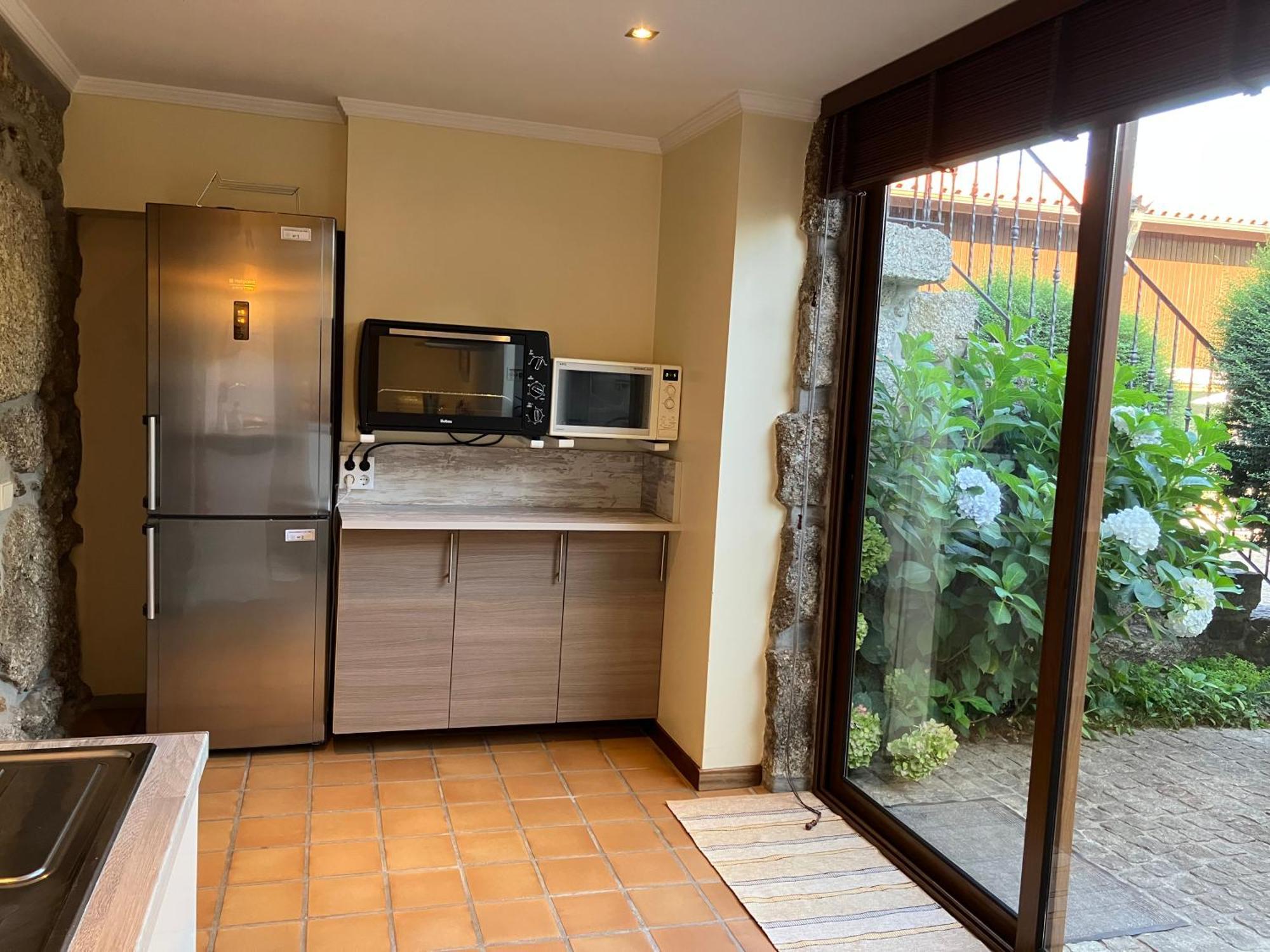 Bergui Guesthouse - Em Guimaraes Desde 2017 Luaran gambar
