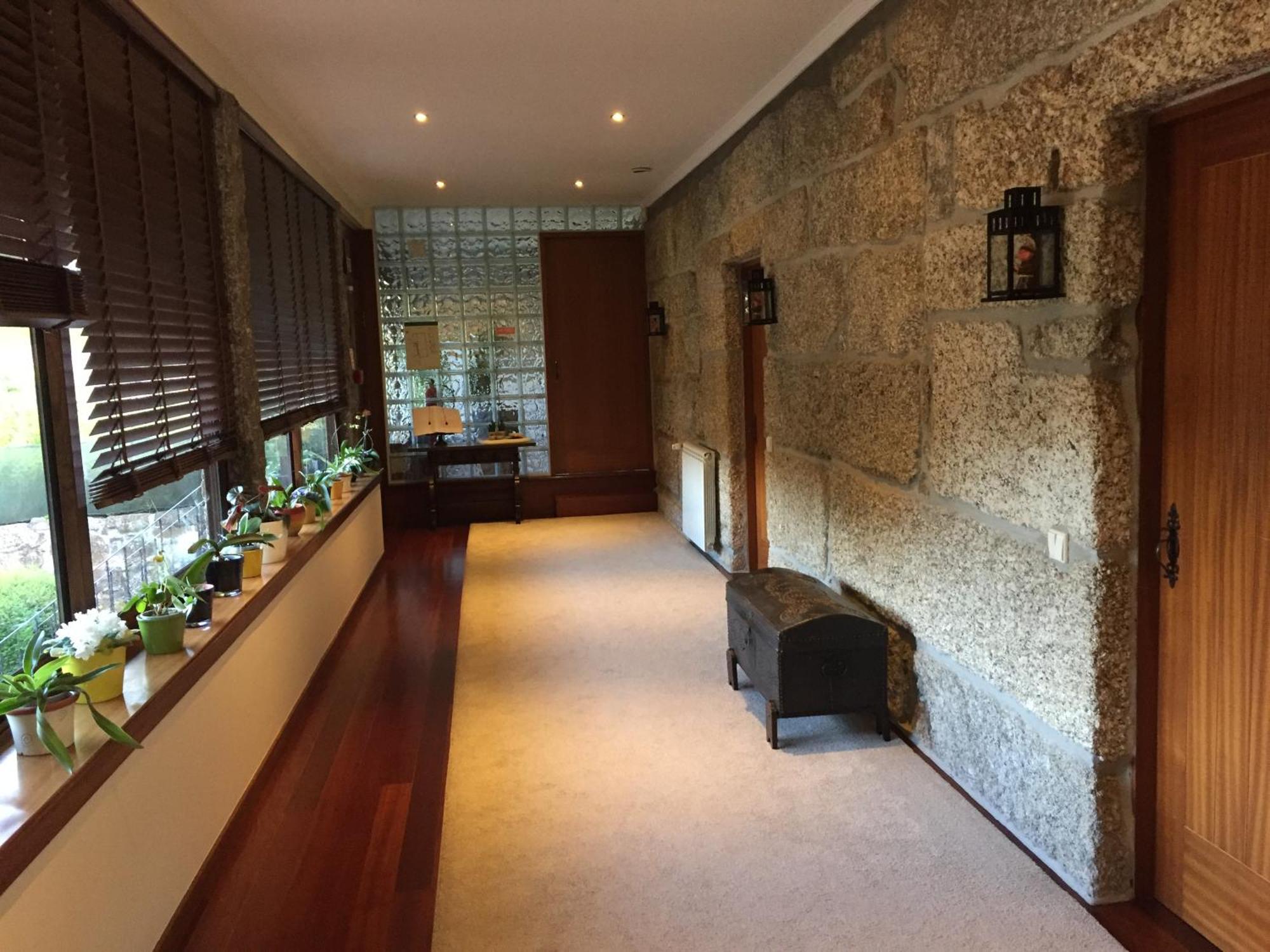 Bergui Guesthouse - Em Guimaraes Desde 2017 Luaran gambar