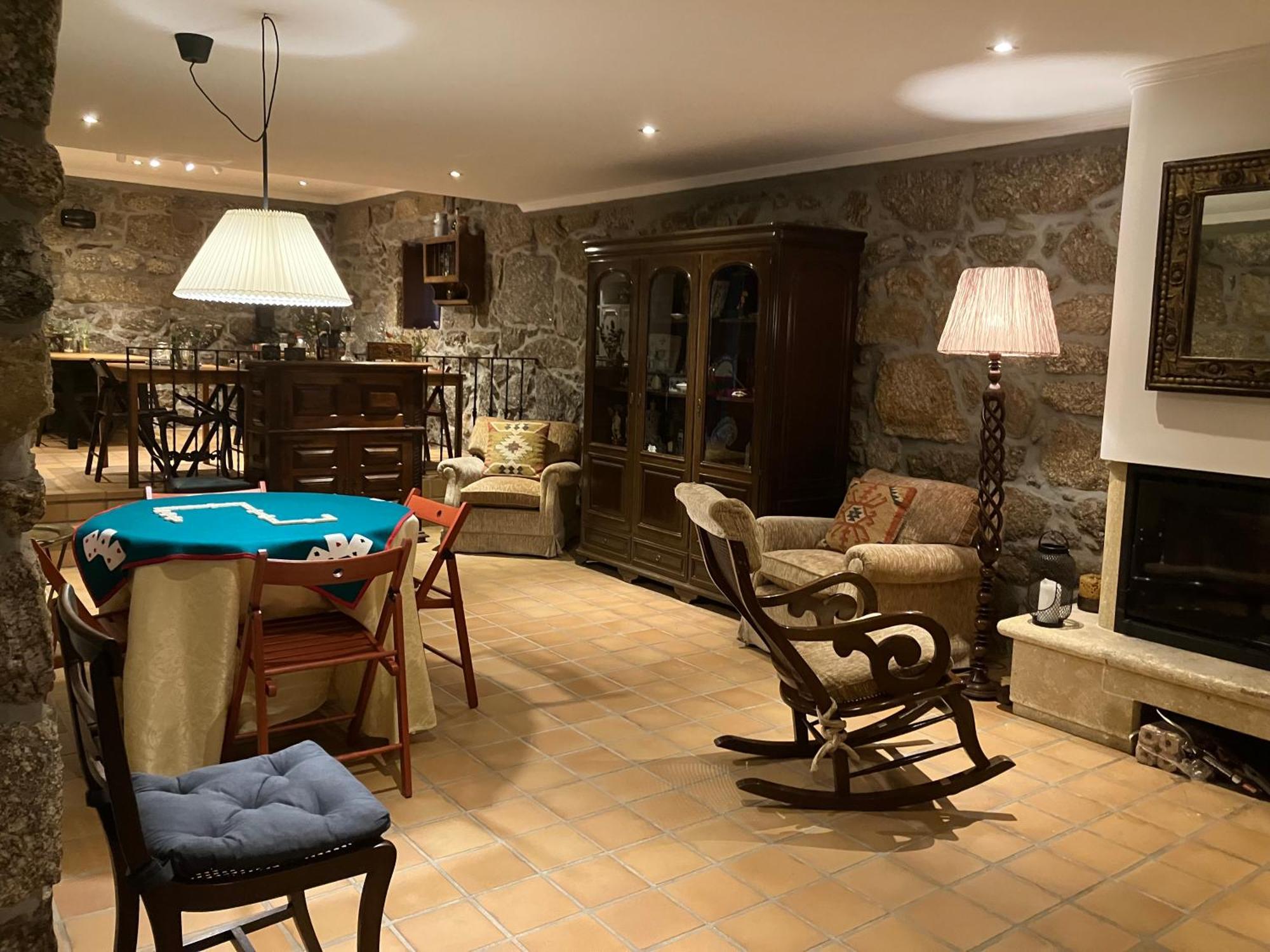 Bergui Guesthouse - Em Guimaraes Desde 2017 Luaran gambar