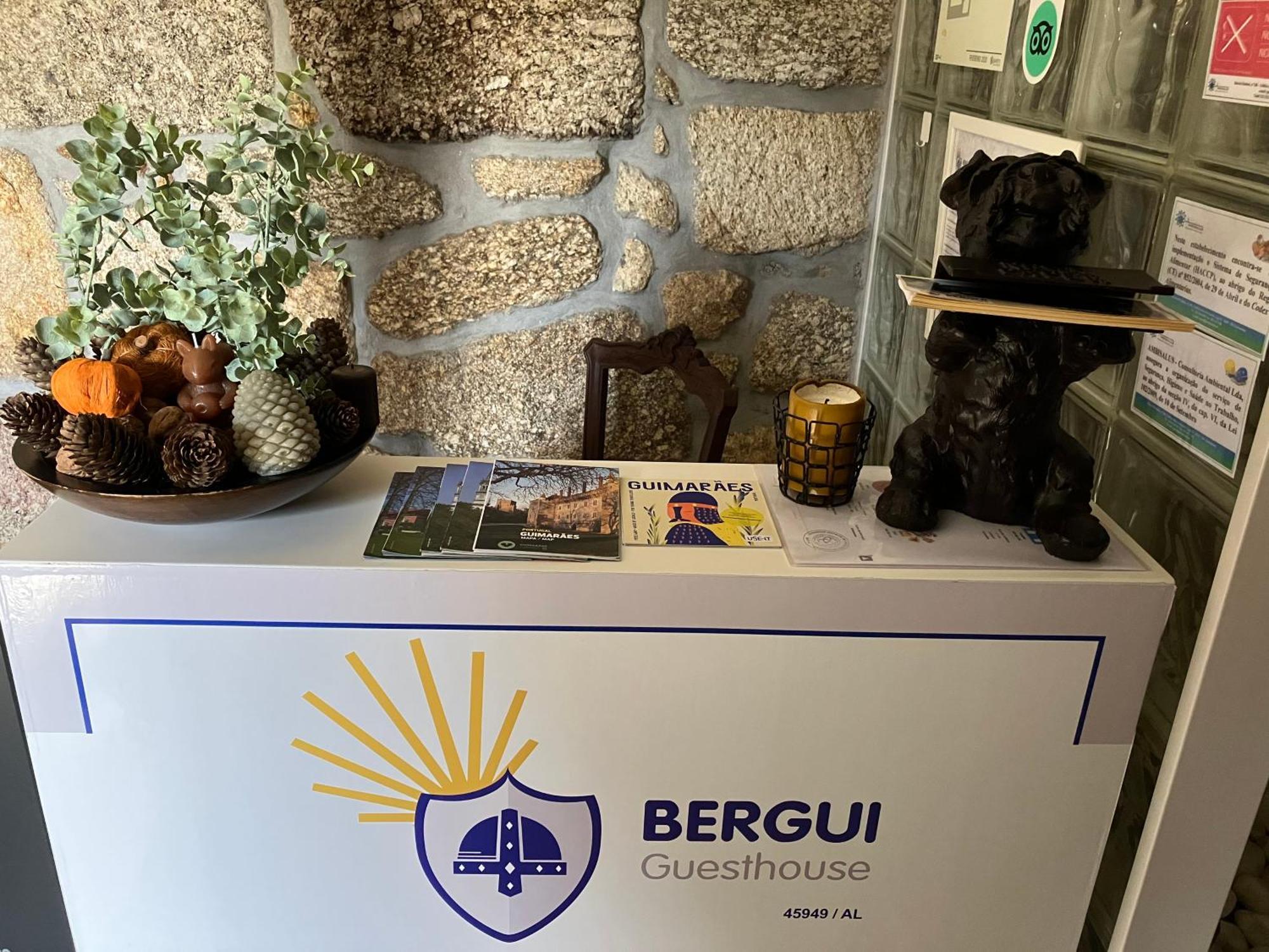 Bergui Guesthouse - Em Guimaraes Desde 2017 Luaran gambar